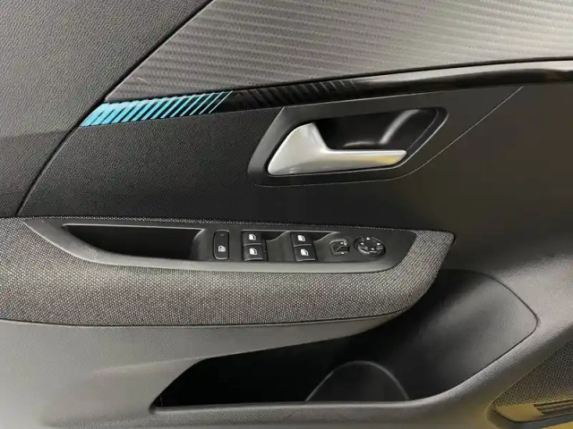 Peugeot 208 puretech 100 s&amp;s bvm6 — photo 29
