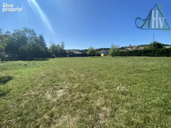 Terrain constructible en région de Nemours
