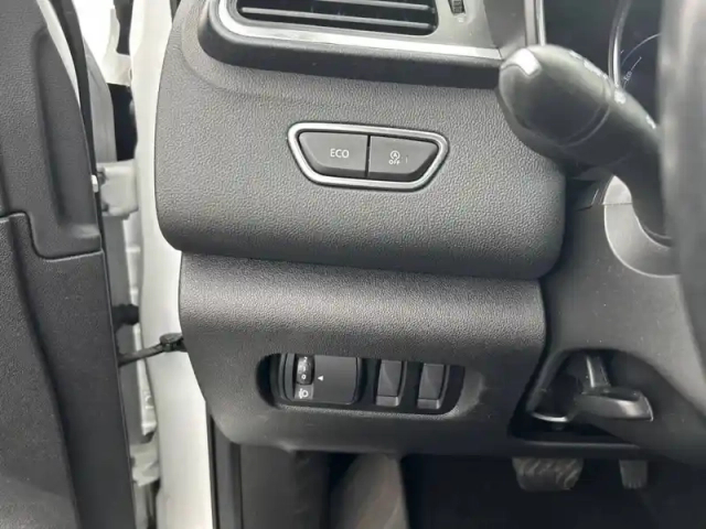 Renault Kadjar blue dci 115 edc — photo 79