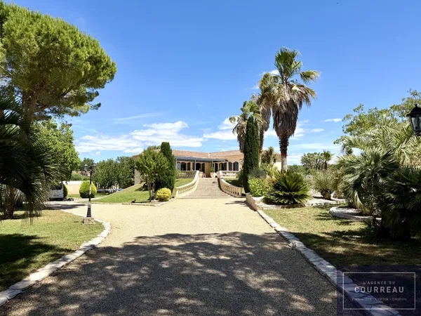 Sublime villa de caractère sur une parcelle de 2635 m2