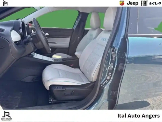 Fiat 600 e 156ch 54kwh la prima — photo 9