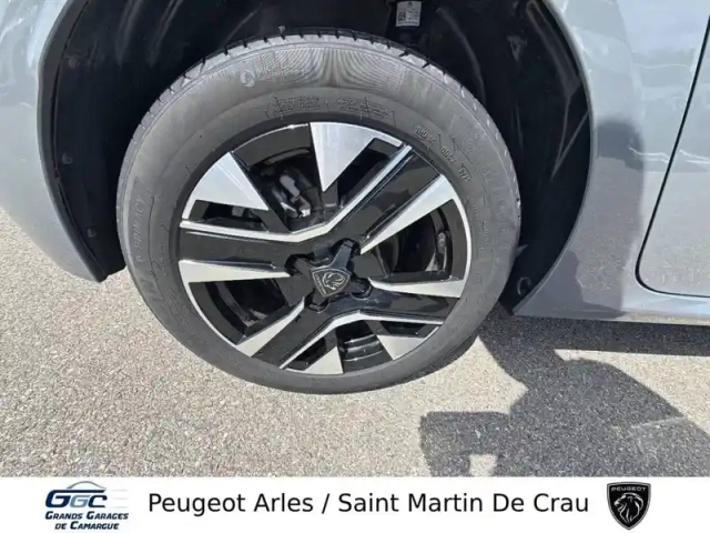 Peugeot 208 100 s&amp;s bvm6 — photo 14
