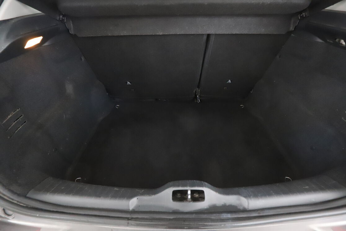 Citroen C4 Cactus 1.2 PureTech Feel BV6 — photo 16