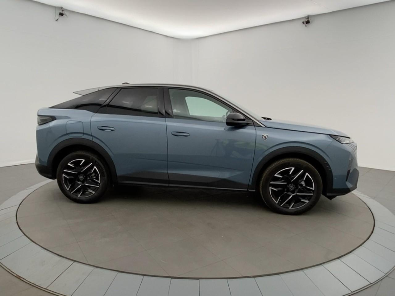 Peugeot 3008 hybrid 145 e-dcs6 gt — photo 4