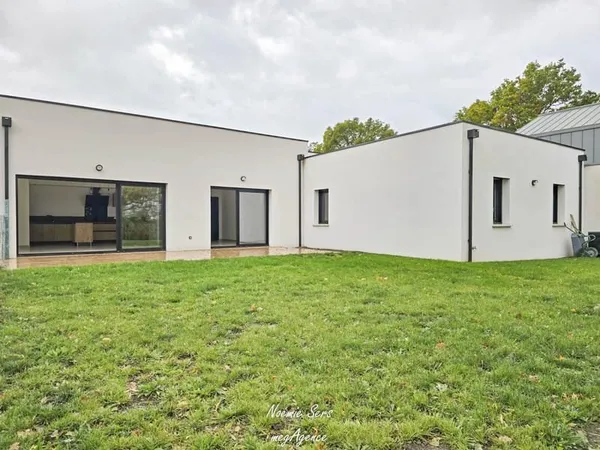 Maison contemporaine 133 m², 4 ch ( parc de Ribou)
