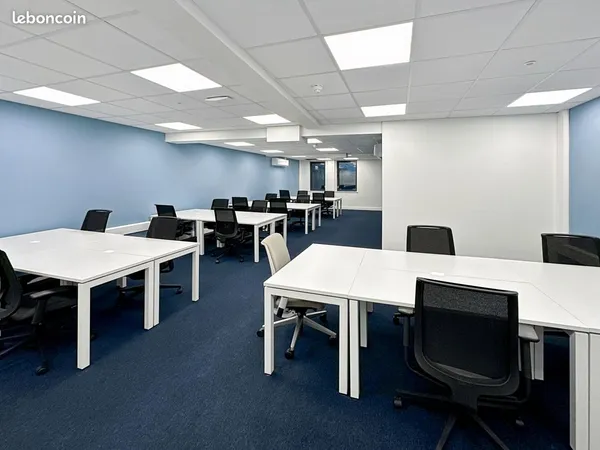 Bureau privé à louer pour 5 personnes à Reze, South Garden Rezé