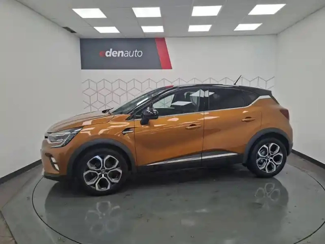 Renault Captur tce 90 — photo 9