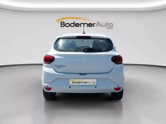 Dacia Sandero sce 65 — photo 4