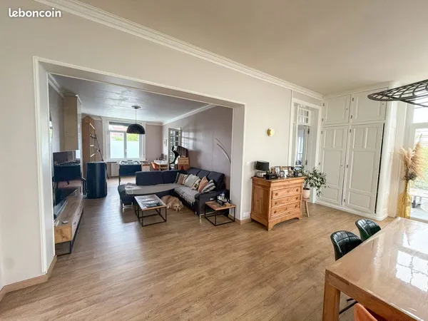 Maison 7 pièces 190 m²
