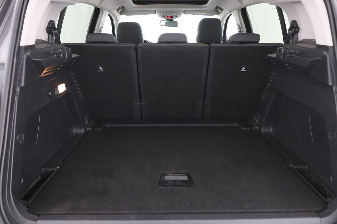 Citroen C5 Aircross 1.5 Blue-HDi Shine Pack EAT8 — photo 16