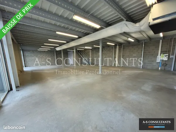 Local commercial 400 m² DAVEZIEUX