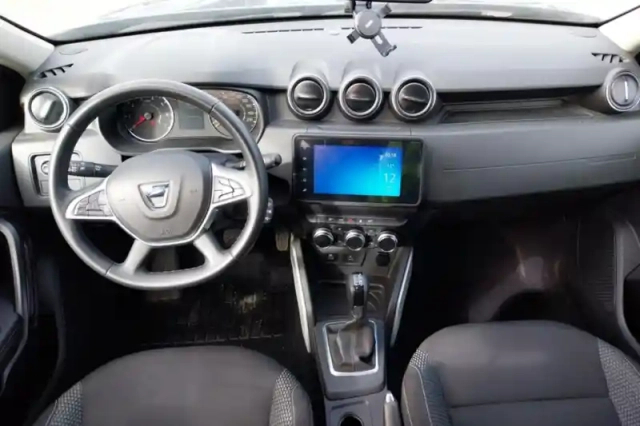 Dacia Duster tce 150 fap 4x2 edc — photo 9
