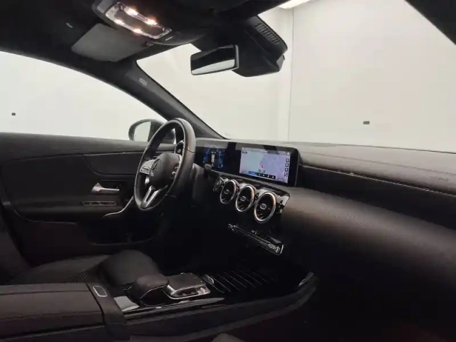 Mercedes Cla shooting brake 220 d 8g-dct — photo 26