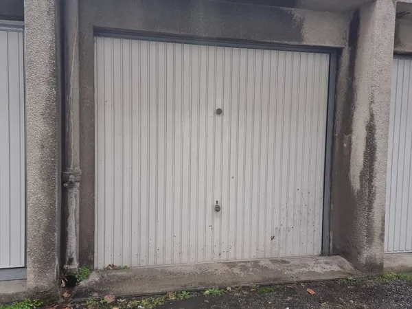 Garage, 31 rue Henri Dunant