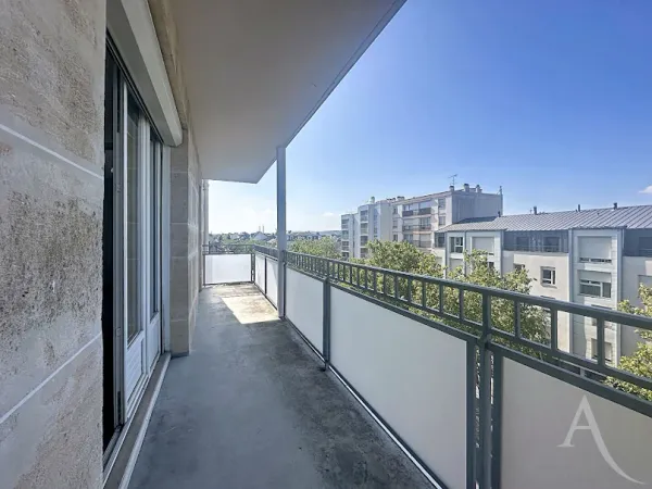 Appartement 3 pièces 74 m²