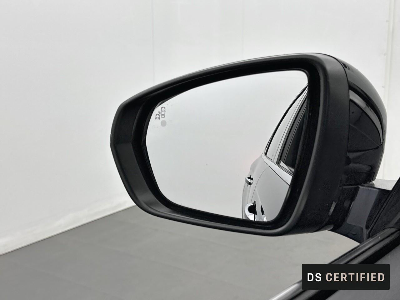 Ds Ds 7 crossback crossback puretech 180 eat8 rivoli — photo 34