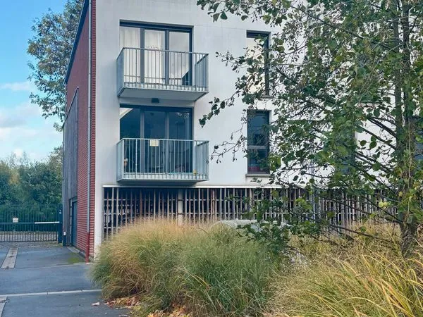 ❤️ COUP DE CŒUR À HEM - T2 RÉCENT 45 m² DANS UNE RÉSIDENCE DE STANDING, AVEC BALCON et PARKING