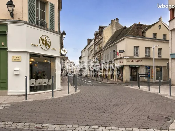 Bureaux 58 m² DREUX