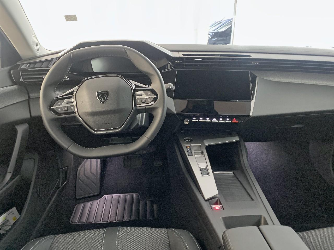 Peugeot 408 electrique 58 kwh 210 ch allure — photo 8