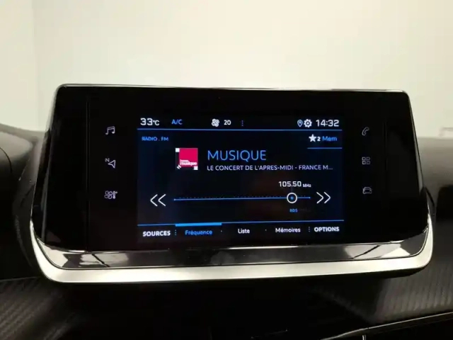 Peugeot 2008 puretech 100 s&amp;s bvm6 — photo 20