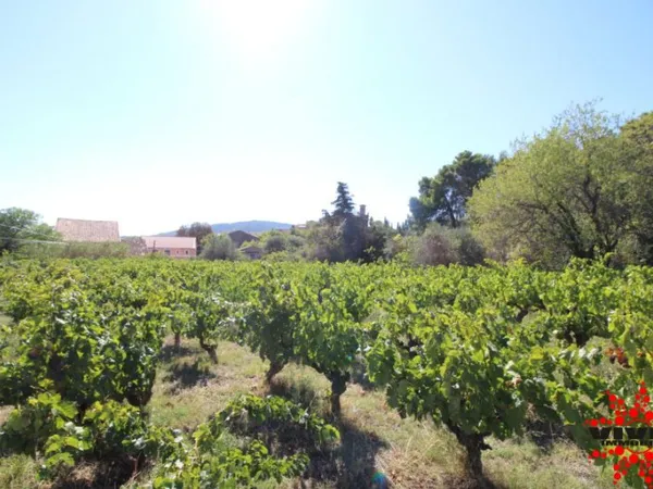 Terrain constructible 2122 m²