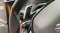 Peugeot 2008 1.2 PureTech 130ch S&S Allure EAT8 — photo 17