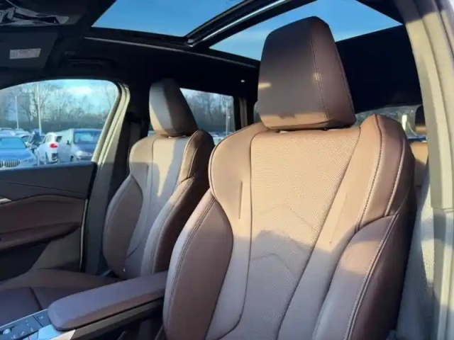 Bmw X1 sdrive18d 150ch m sport — photo 4