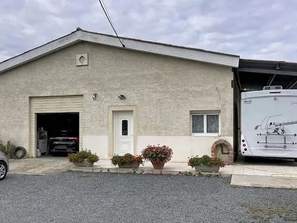 Maison 3 pièces 130 m²