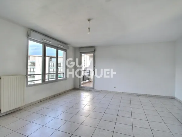 T3 vide à louer - balcon - garage
