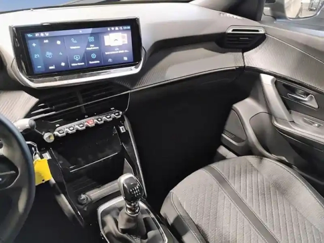 Peugeot 2008 puretech 100 s&amp;s bvm6 allure — photo 22