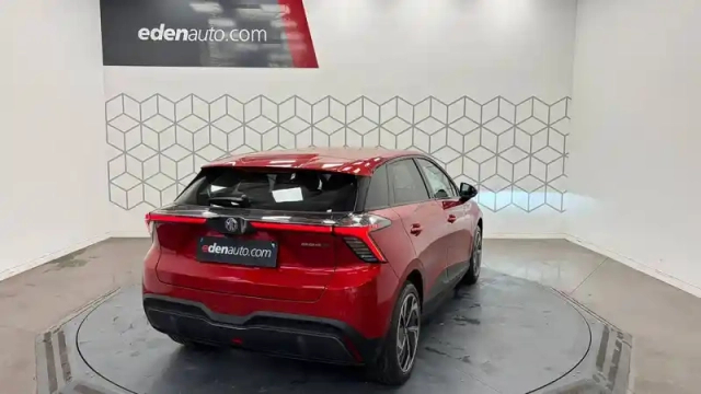 Mg Mg4 ev 64kwh - 140 kw — photo 5