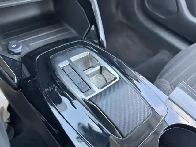 Peugeot 208 electrique 136ch 51 kwh business — photo 24