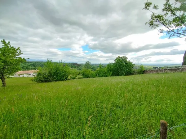 1657 M2 TERRAINS CONSTRUCTIBLE PREAUX