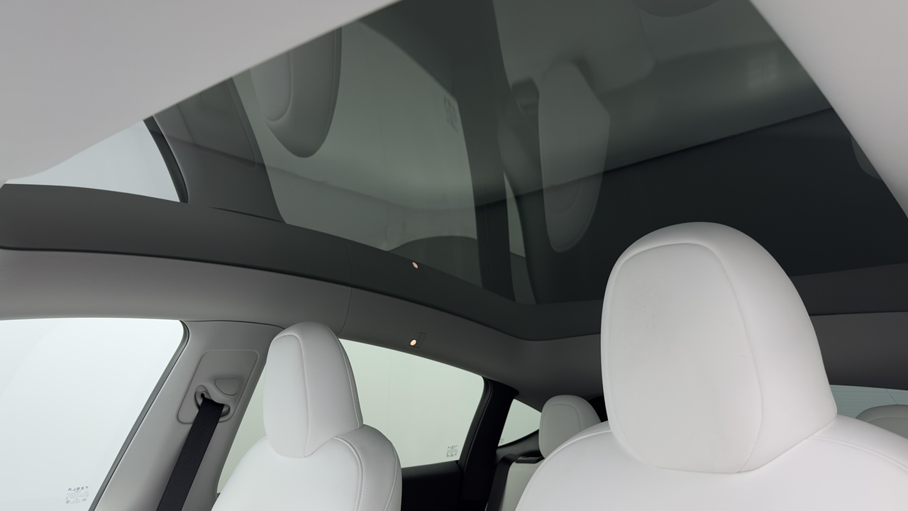 Tesla MODEL Y Grande Autonomie LONG RANGE RWD — photo 30