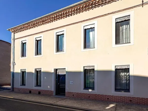 Maison de ville 8 pièces