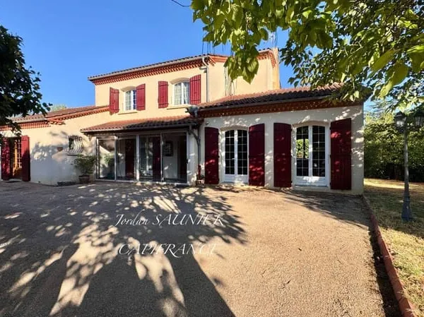 Maison de plain-pied 6 pièces 135 m²