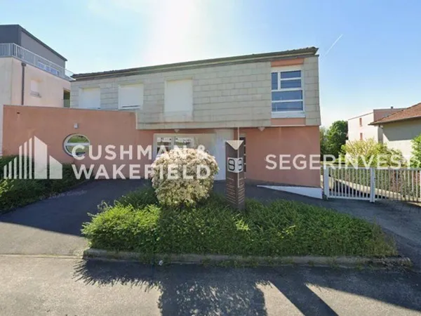 Bureaux 720 m²