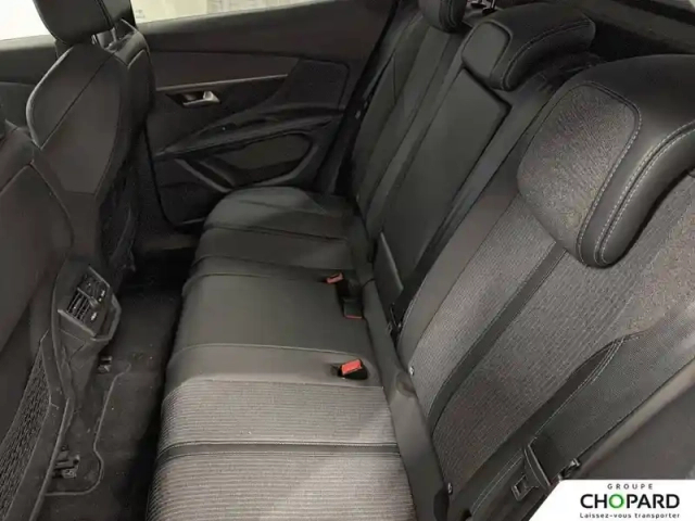 Peugeot 3008 puretech 130ch s&amp;s eat8 — photo 2