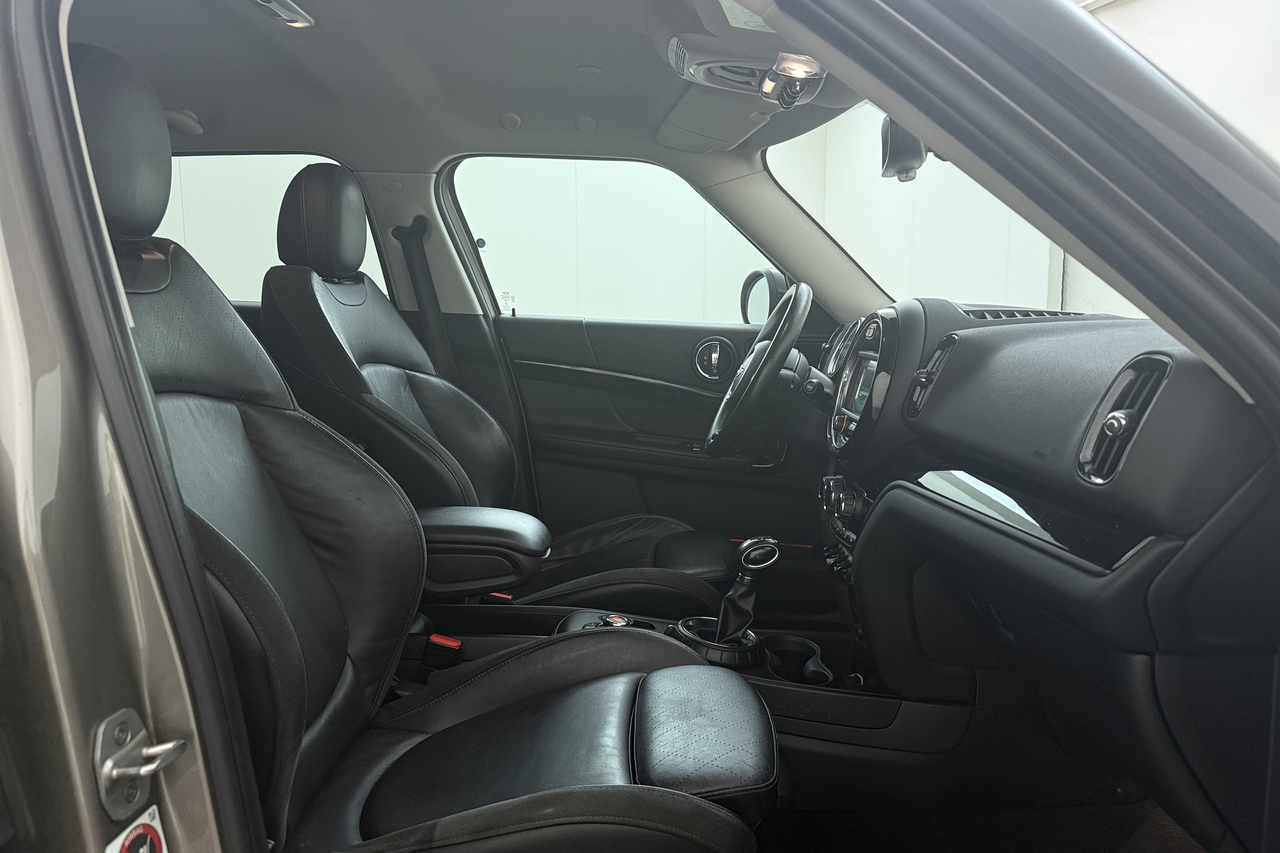 Mini Countryman — photo 7