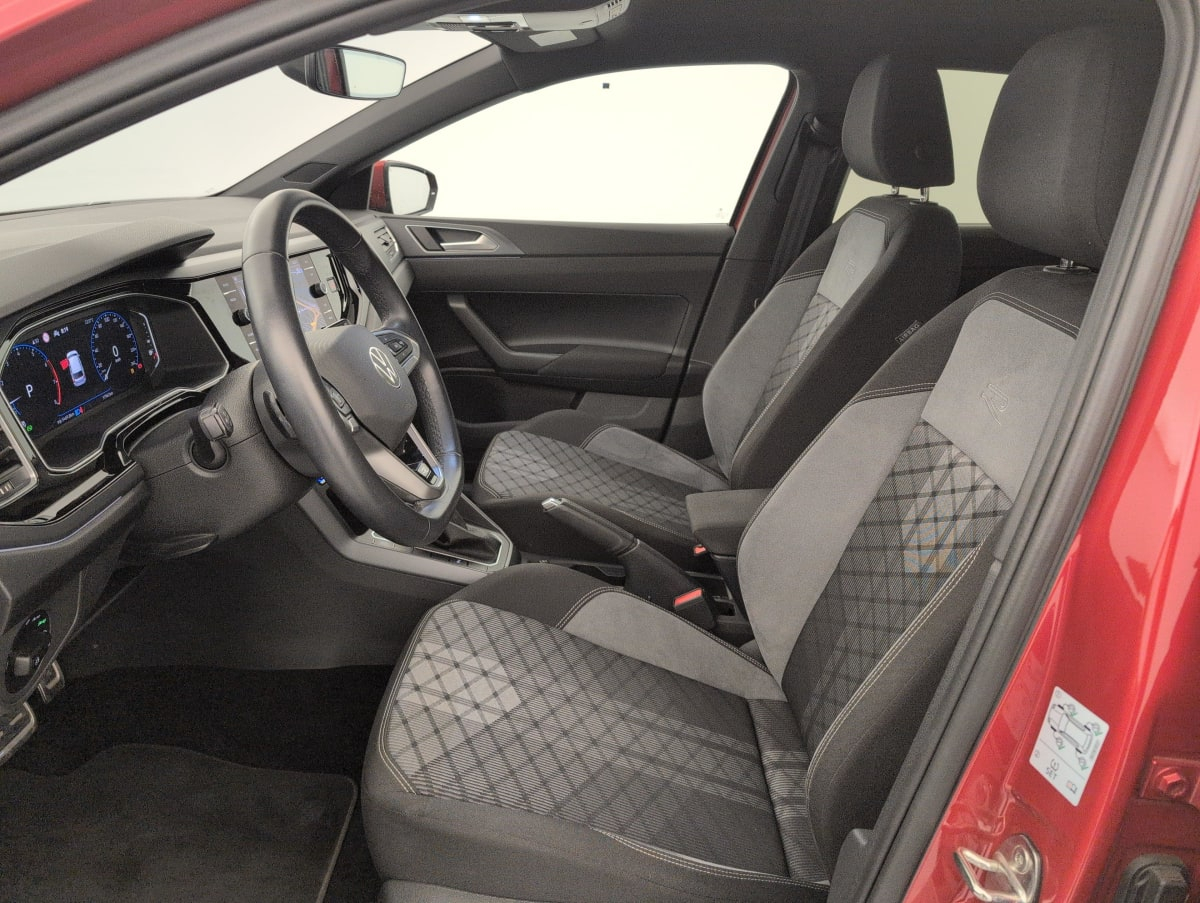 Volkswagen Polo — photo 16