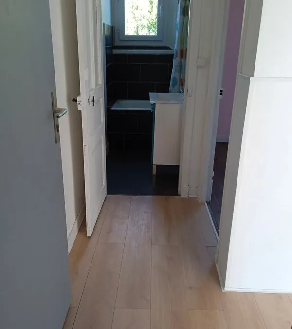 Photo 3