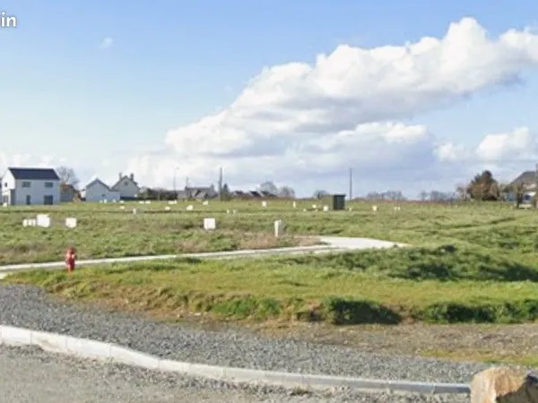 Terrain à bâtir de 411 m² à BRECE (35)