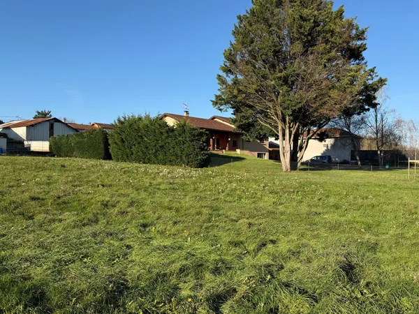 Terrain 1462 m²