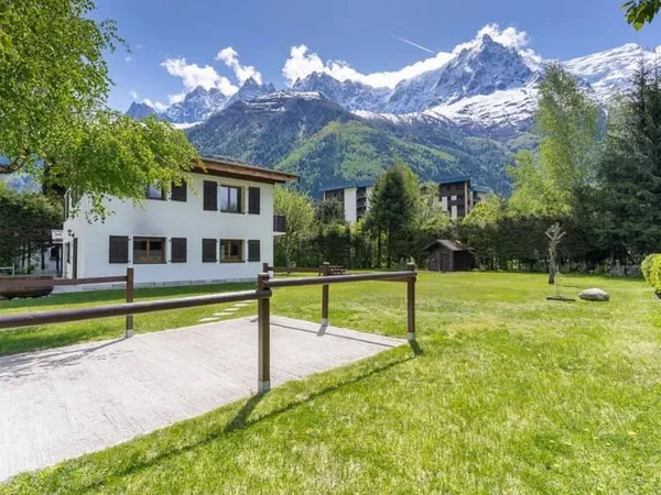 Chalet 8 pièces 148 m²