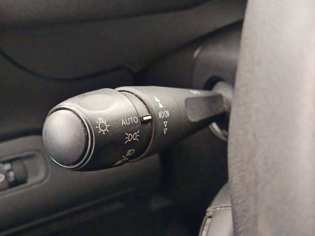 Peugeot Partner fourgon standard 650 kg bluehdi 100 s&s bvm6 premi — photo 20