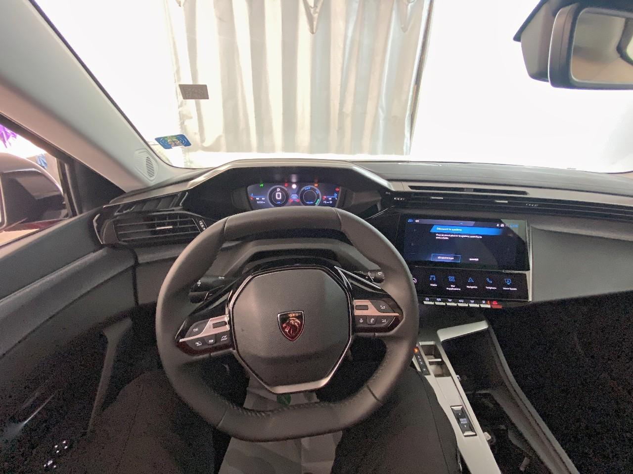 Peugeot 308 sw hybrid 145 e-dcs6 allure — photo 12