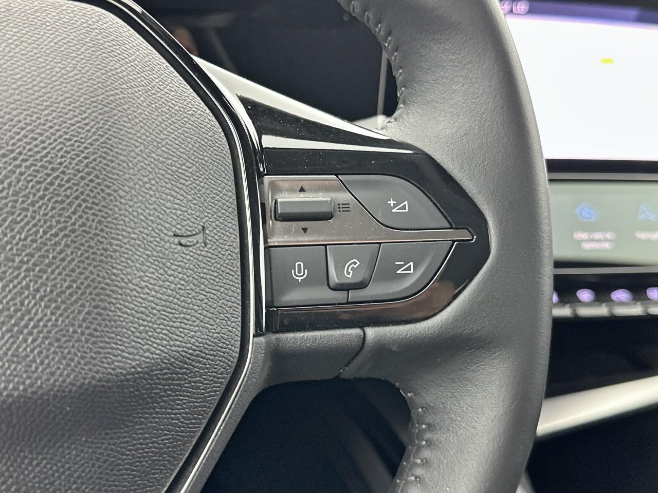 Peugeot 308 puretech 130ch s&s bvm6 allure — photo 19