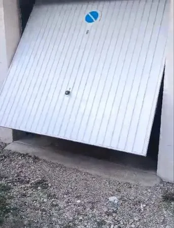 Garage auto sécurisé 18 m² - Perpignan Nord