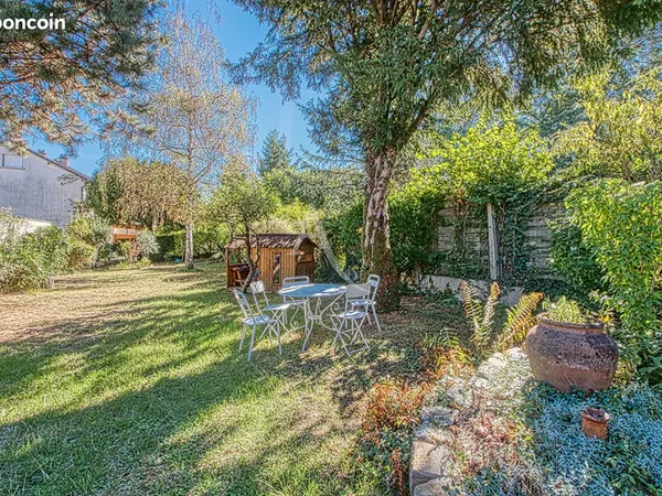 Maison 6 pièces 141 m²
