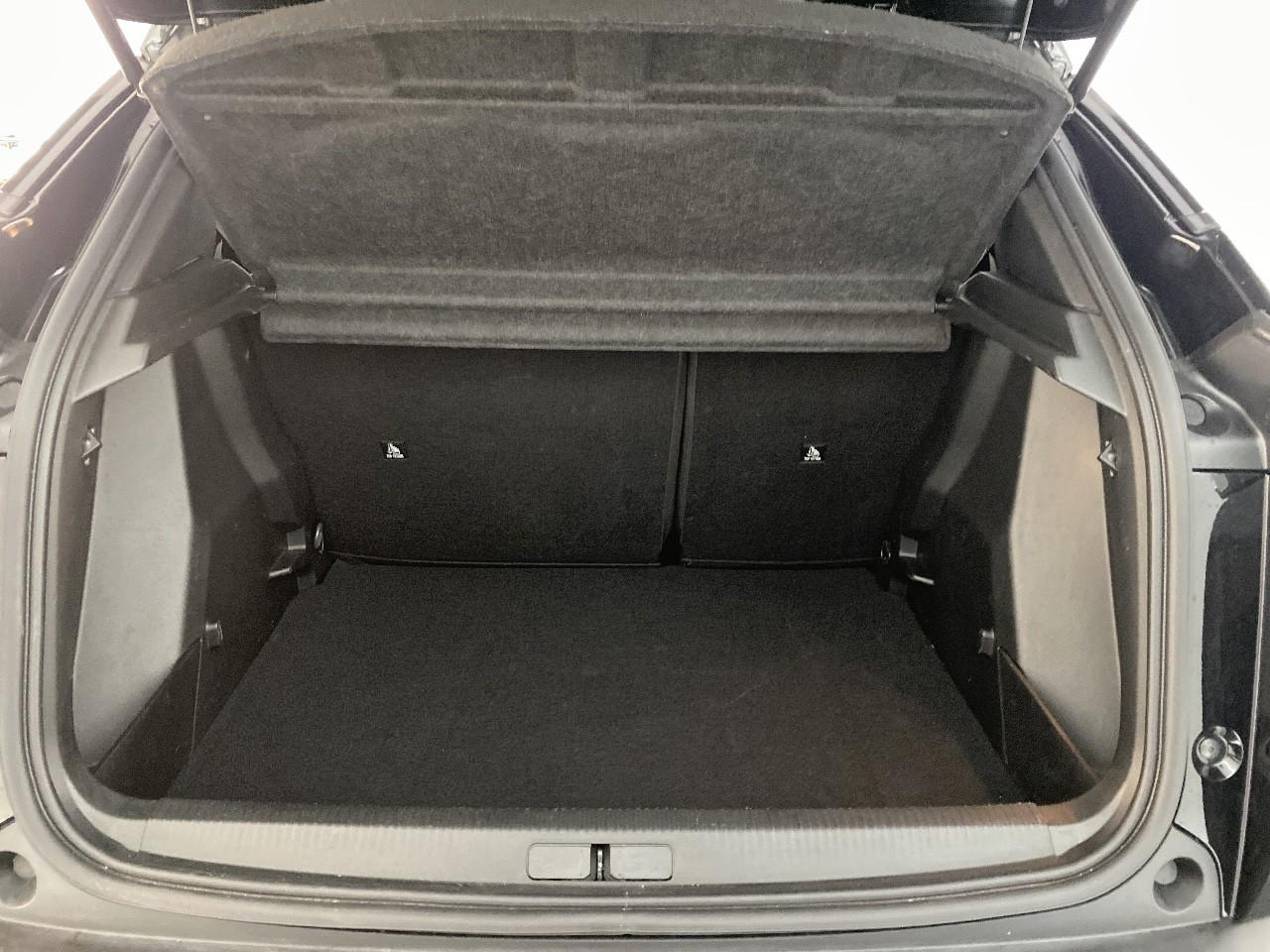 Peugeot 2008 hybrid 145 ch e-dcs6 allure — photo 6